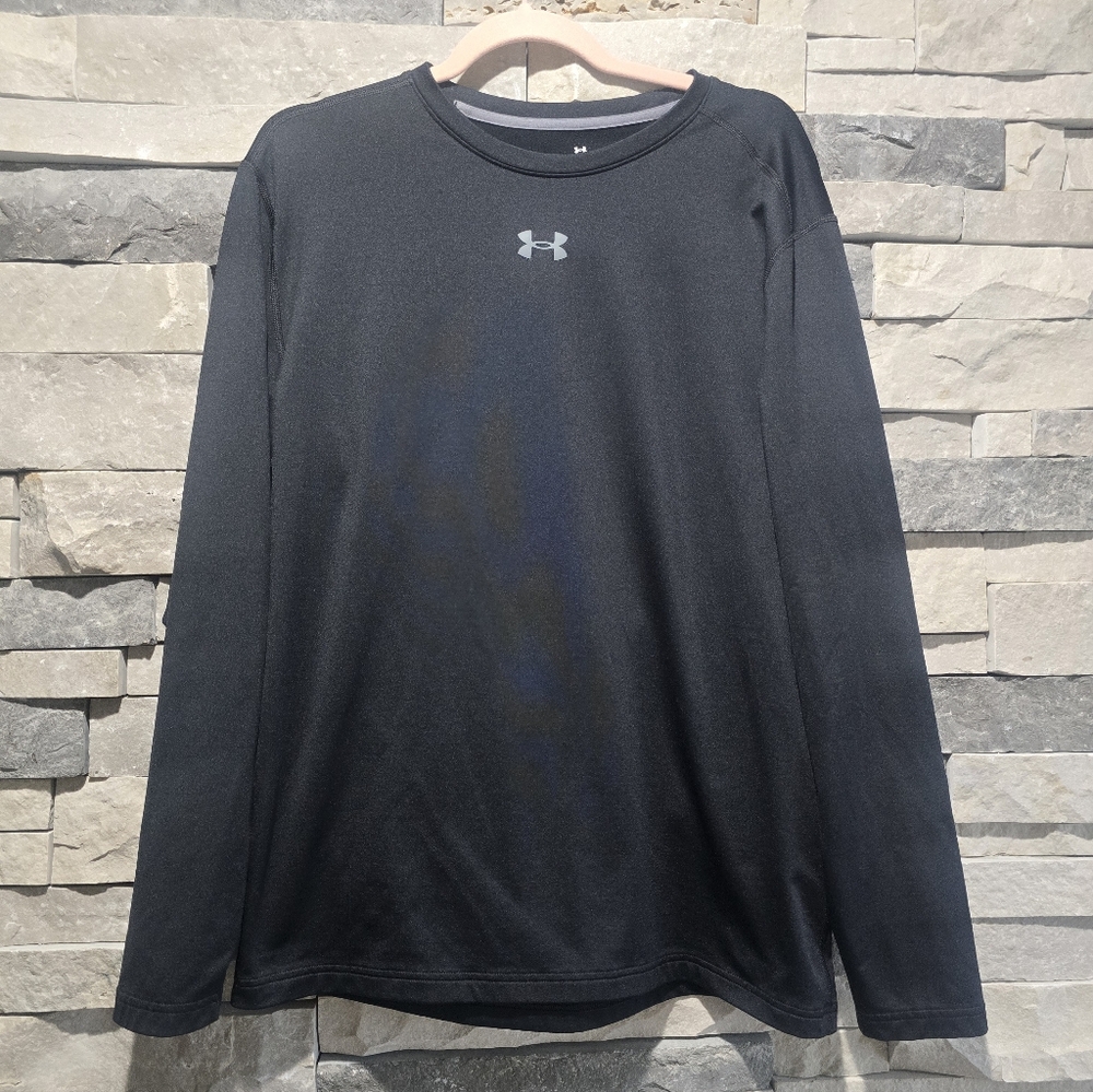 LG Men's Black Under Armour Cold Gear Shirt